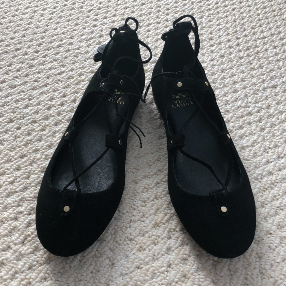 Vince Camuto Black Ballet Flats